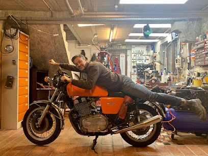 Atelier BOOGIE - Motos Anciennes, Garage Moto à Saint Aubin D Arquenay