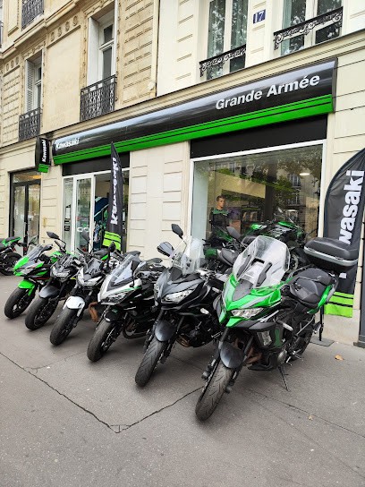 Moto Avenue, Magasin d'Equipements et Pièces Moto à Paris 16