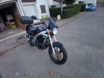 Putelat Didier, Garage Moto à Chaveyriat