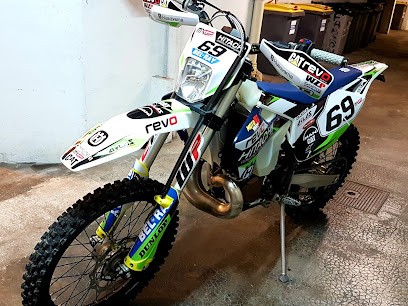 JCS Suspensions, Garage Moto à Montboucher-sur-Jabron