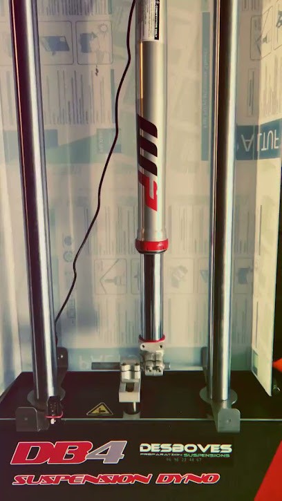 Desboves préparation suspensions, Garage Moto à Aunay-sous-Auneau