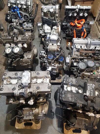 Tom et Jenny Pièces moto d'occasion, Magasin d'Equipements et Pièces Moto à Romans Sur Isere