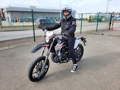 Billion Motos, Concessionnaire Moto à Gray