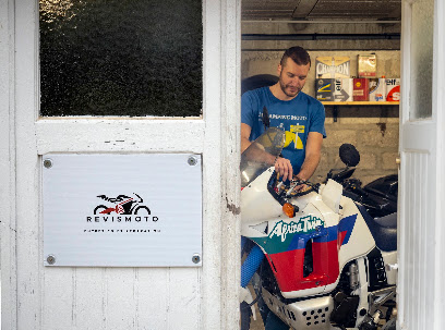 Révis Moto, Garage Moto à Chamvres