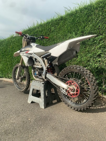 Mx Racing Service, Garage Moto à Vic-le-Comte