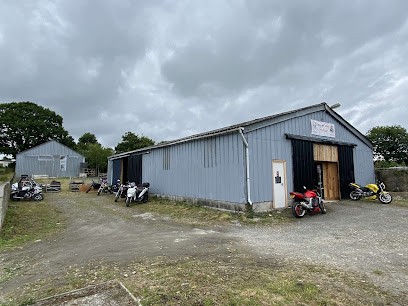LE P TIT ATELIER, Garage Moto à Sizun