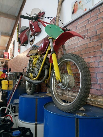 Armaguidon (reparation, Restauration Motos ), Garage Moto à Fuveau