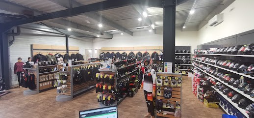 Wouam moto, Concessionnaire Moto à Échillais