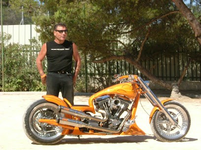 CandB, Magasin d'Equipements et Pièces Moto à Béziers