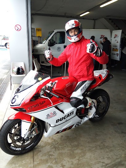 TUCOL MOTORCYCLES, Garage Moto à Cumont