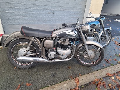 British Pre Unit Motorcycles Workshop, Garage Moto à Marans