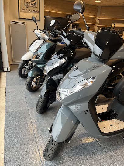 Panda 2 Roues - Atelier Motos Et Scooter Toutes Marques - Vente Peugeot Garage Moto à Bourg-la-Reine
