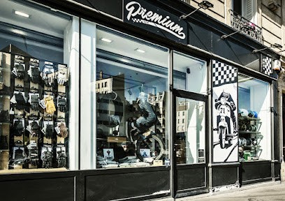 PREMIUM 2018 - UNE BOUTIQUE AU SERVICE DU 2 ROUES, Magasin d'Equipements et Pièces Moto à Paris 17