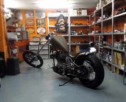 Motocustombiker, Magasin d'Equipements et Pièces Moto à Yerres