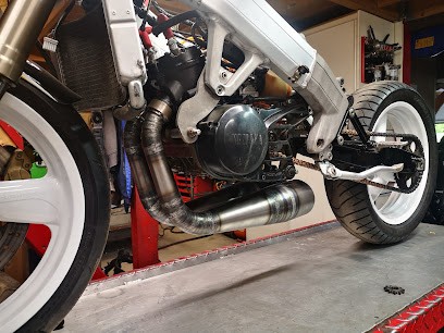 Start Racing, Garage Moto à Pordic