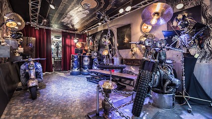 Arzée Créations, Garage Moto à Givraines