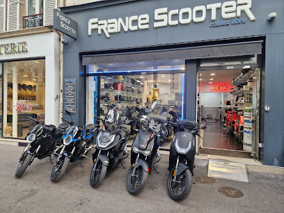 Moto - Fb Mondial Concessionnaire De Motos à Paris 17